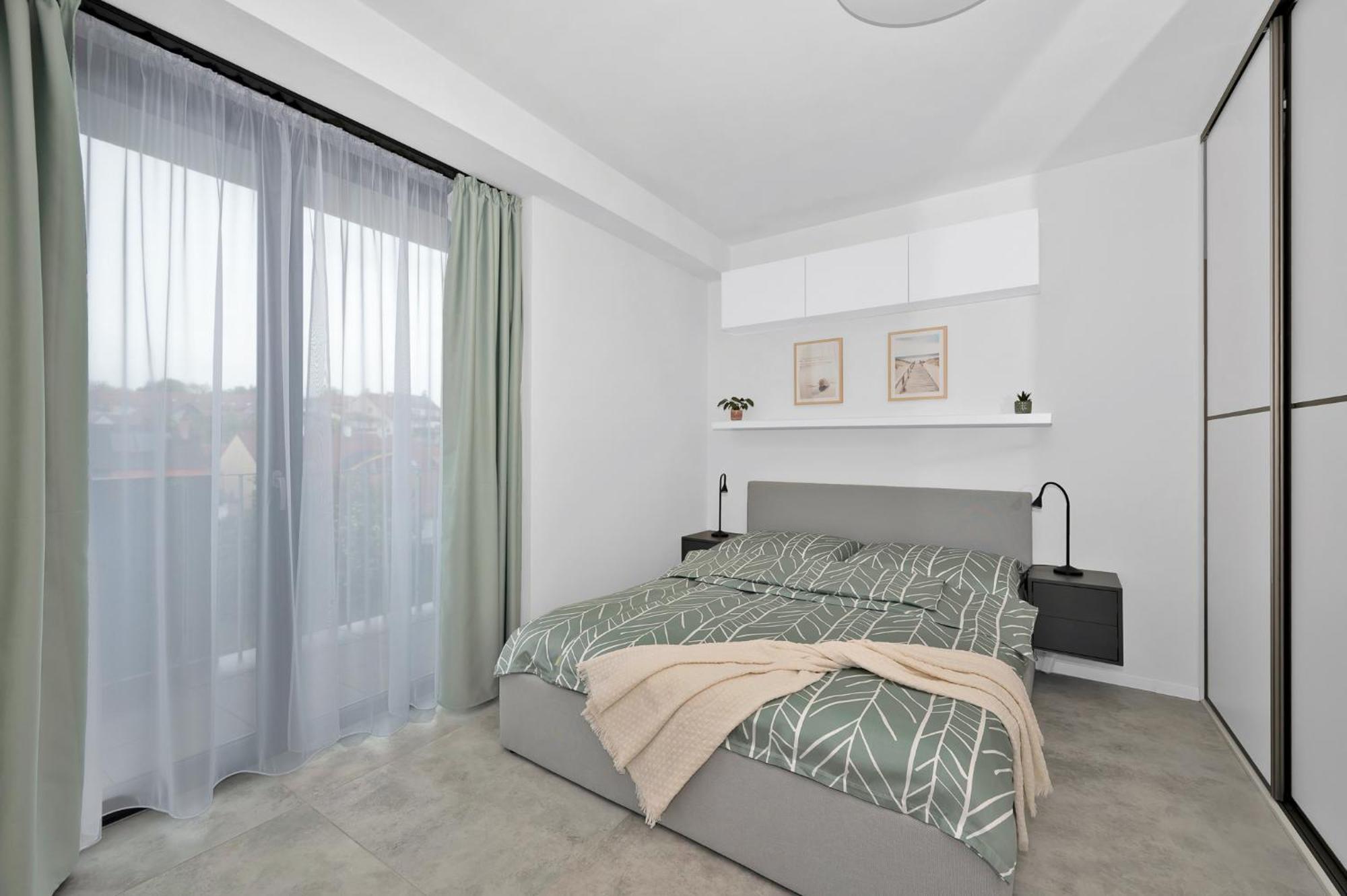 Fully Equipped Apartments With Terraces, Free Garage Parking, Netflix & Ac - By Apartmany Slapanice Cz Esterno foto