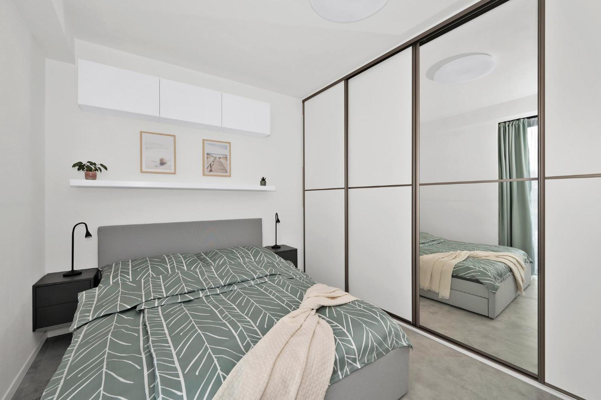 Fully Equipped Apartments With Terraces, Free Garage Parking, Netflix & Ac - By Apartmany Slapanice Cz Esterno foto