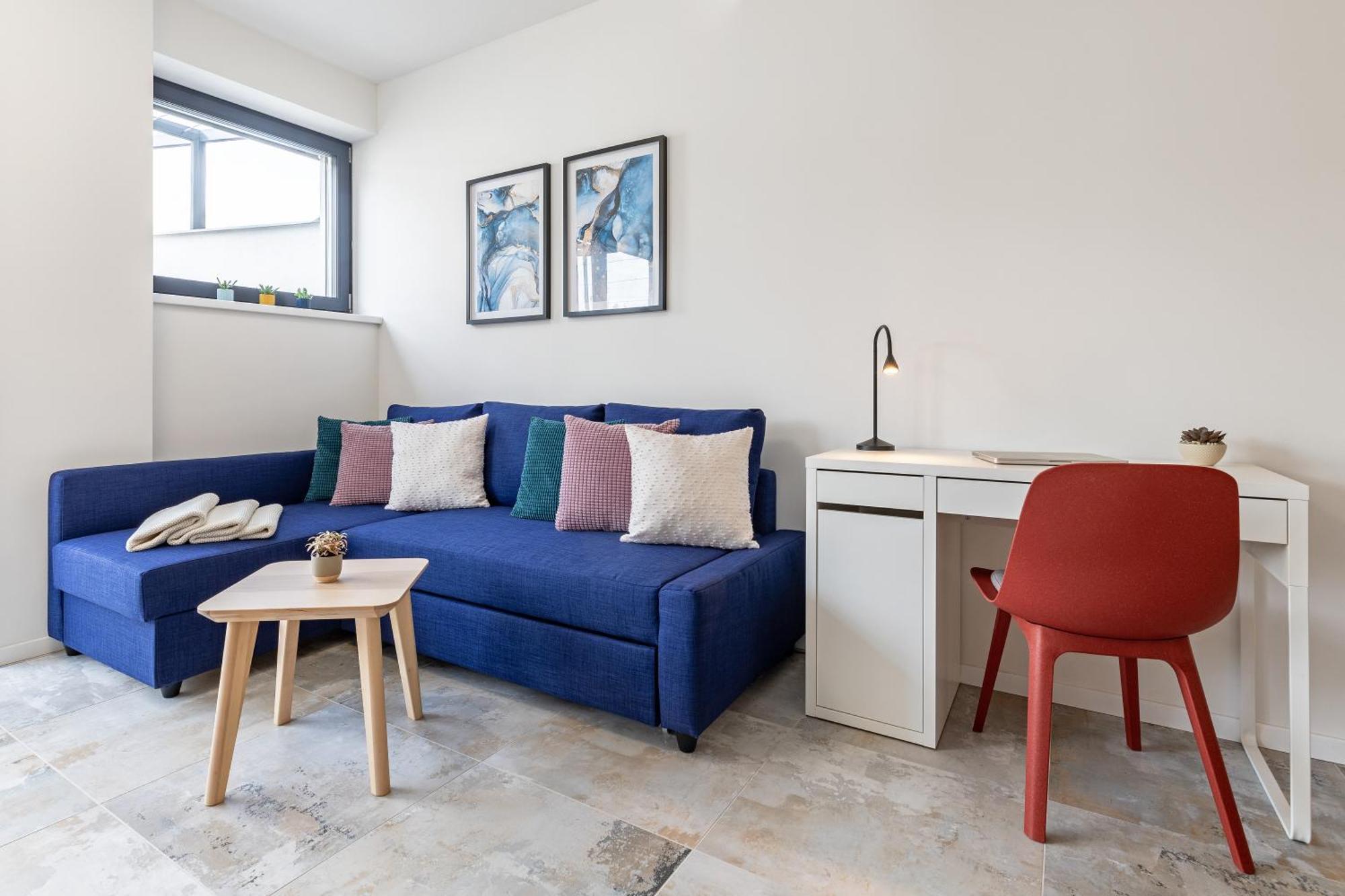 Fully Equipped Apartments With Terraces, Free Garage Parking, Netflix & Ac - By Apartmany Slapanice Cz Esterno foto